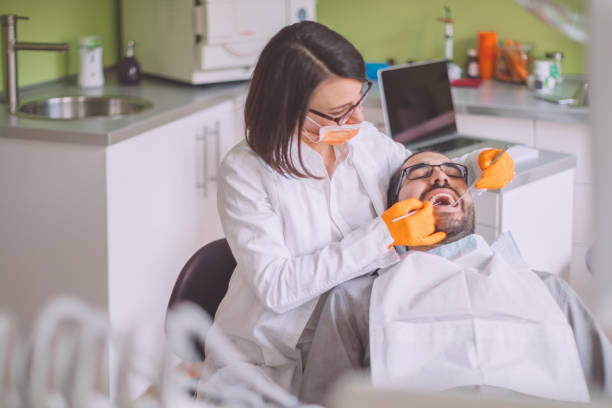 Best Broken or Cracked Tooth Emergency Dentist in Redwater, TX